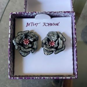 Betsey Johnson Pierced Flower Earrings
